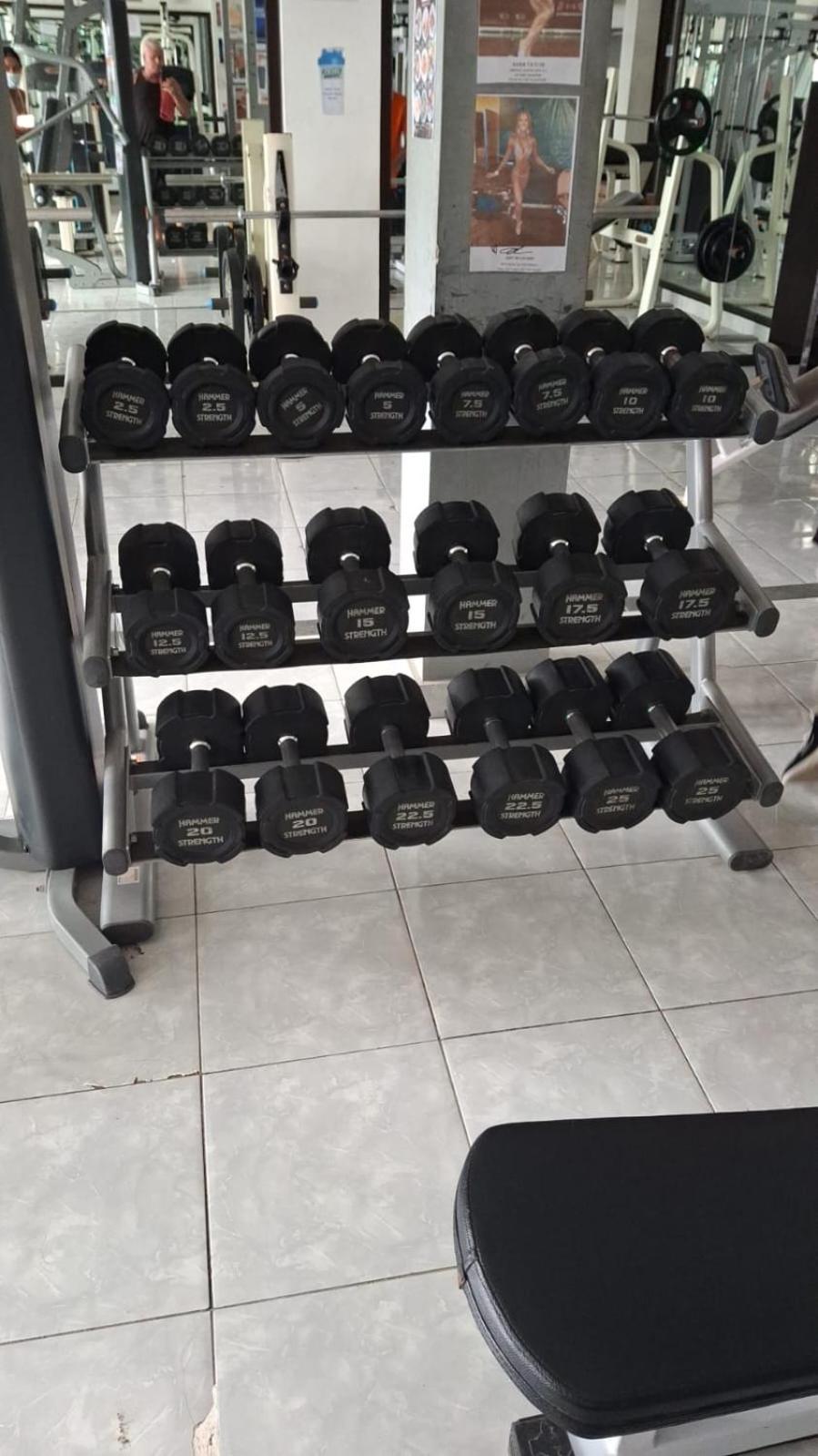 Tropica Gili Total Body Fit - Free Access Gym And Coworking Space Gili Trawangan Exteriör bild