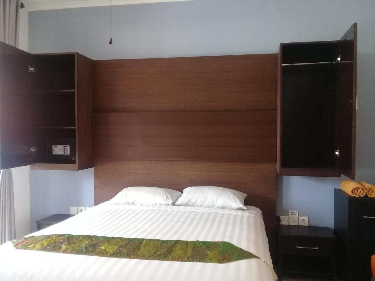 Tropica Gili Total Body Fit - Free Access Gym And Coworking Space Gili Trawangan Exteriör bild